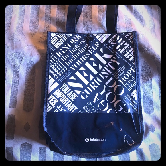 lululemon return number